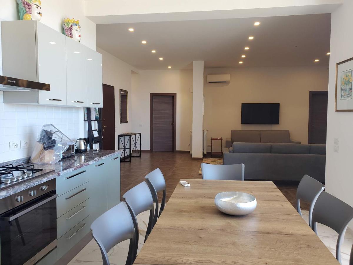 Apartament Palazzo Del Golfo Castellammare del Golfo Zewnętrze zdjęcie